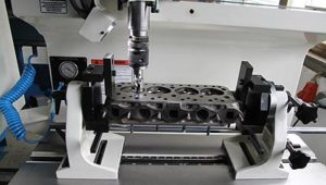 bloc moteur sur une fraiseuse 